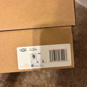 UGG Women's Fluffita Sandals - Cream